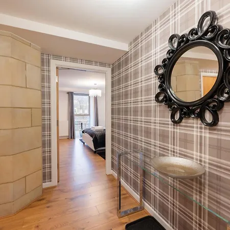 Ac19 Lower North Aisle - Luxury Self Catering 2 Bedroom Apartment Fort Augustus Exterior photo