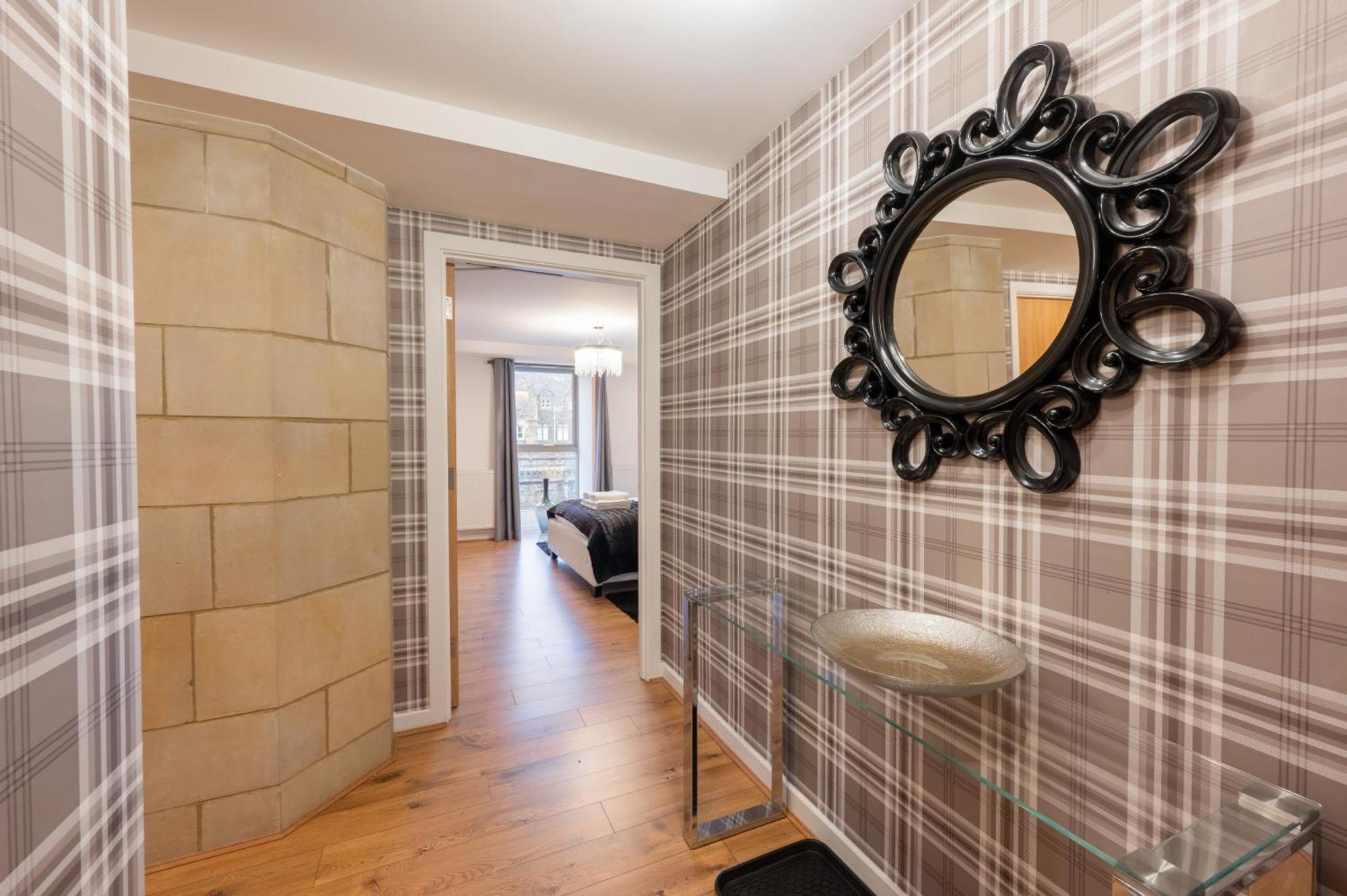Ac19 Lower North Aisle - Luxury Self Catering 2 Bedroom Apartment